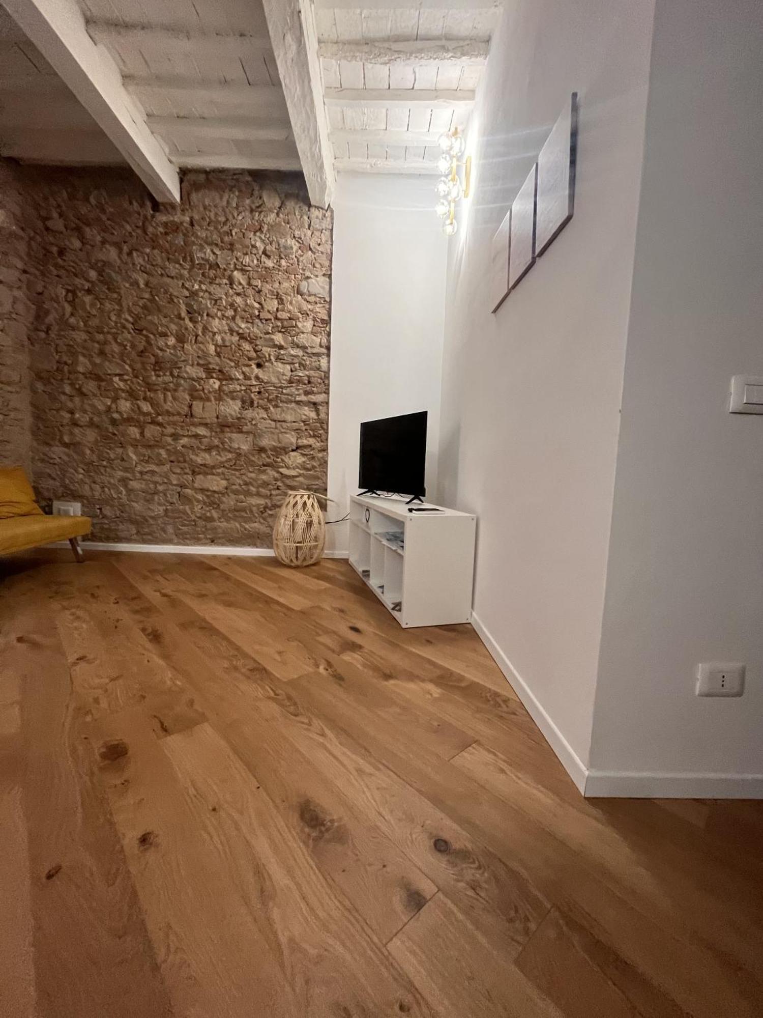 Luxury Apartment Centro Storico Piombino Esterno foto